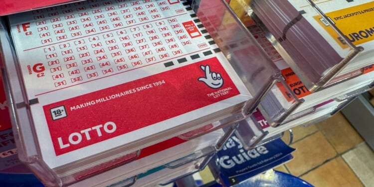 Winning Lotto numbers LIVE: National Lottery results with Thunderball | UK | News