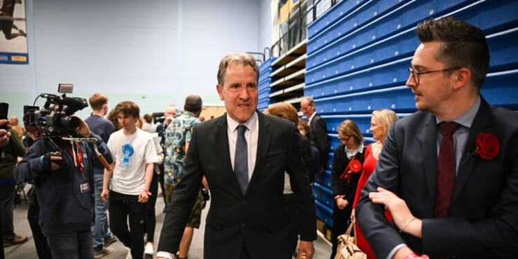 Suspended Labour MP 'arrested over further sex abuse allegations'