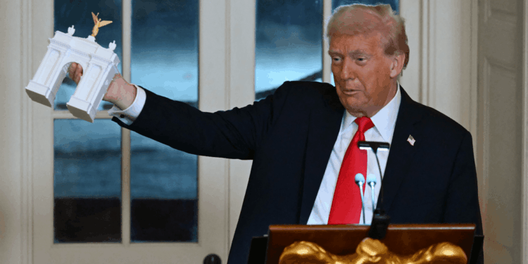 Donald Trump issued major warning over plans to build 'biggest ever' arch in heart of Washington DC