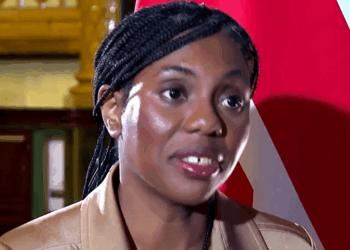 Keir Starmer is 'playing the victim' over Lord Mandelson scandal, Kemi Badenoch claims