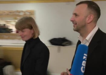 Zack Polanski calls Nigel Farage a 'sore loser' before refusing to answer question about Winston Churchill statue