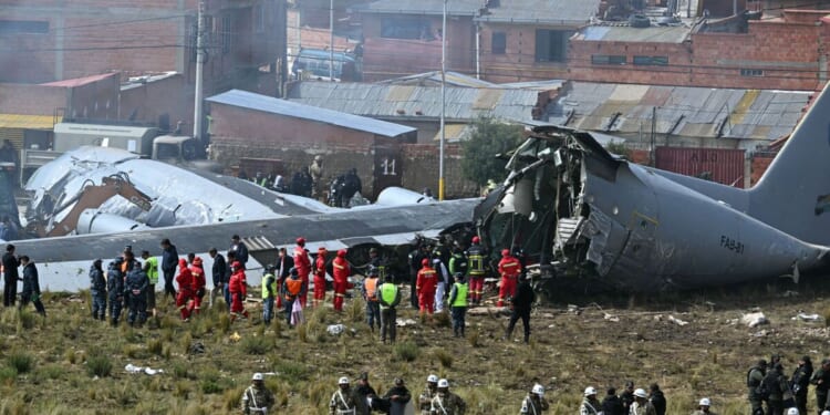 Horror as plane full of money crashes - at least 20 killed | World | News