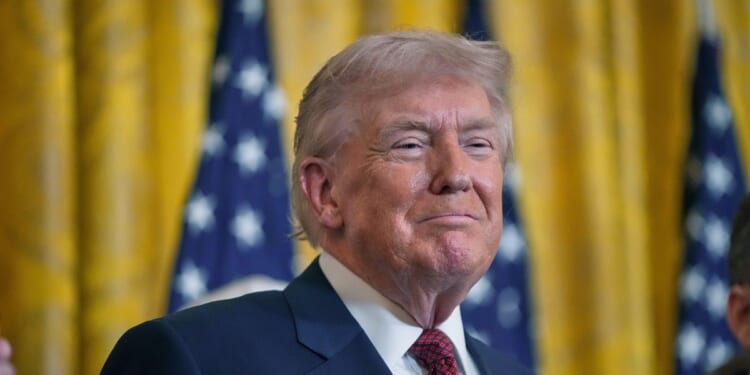 Bishops call on Trump to ‘apologise or resign’ over video of Obamas