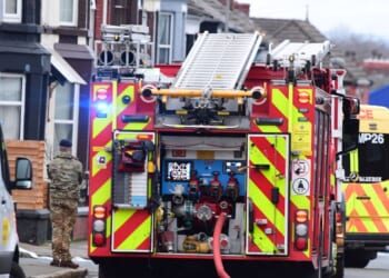 Bomb squad rush to UK city street as residents evacuated from homes | UK | News