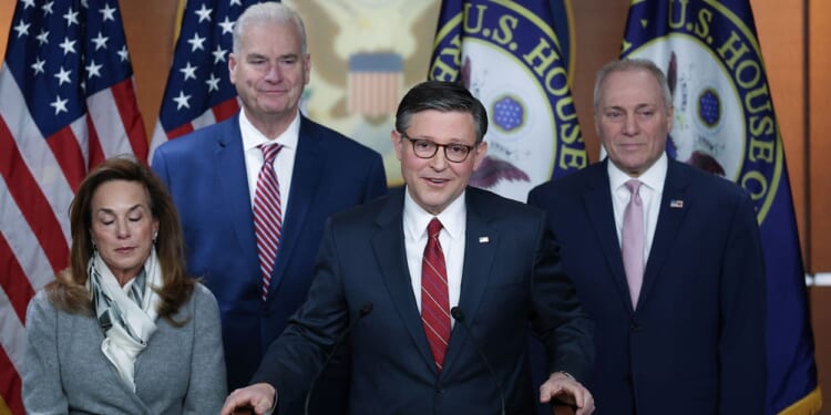 Democrats 'Don’t Want Any Immigration Enforcement'