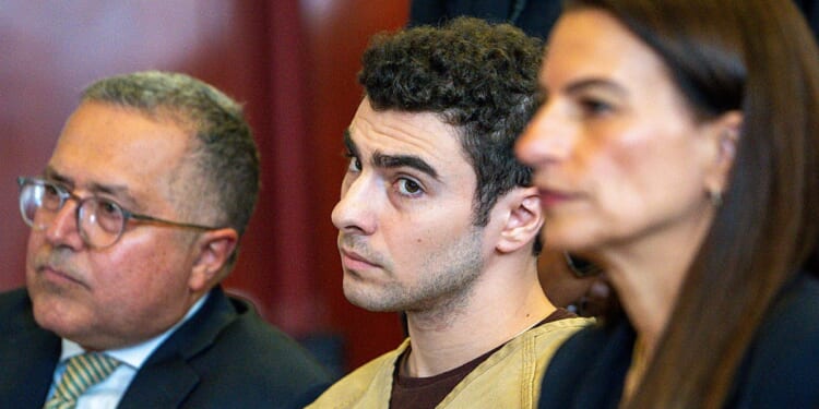 Federal Judge Says Prosecutors Can’t Pursue Death Penalty Against Luigi Mangione