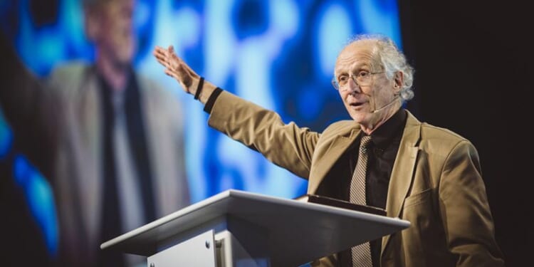 John Piper prompts pushback from Jack Hibbs, others over Leviticus tweet: 'Irresponsible theology'