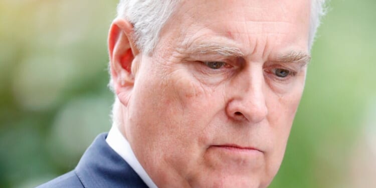 King is 'powerless to respond' to Andrew scandal - but 'must take action eventually' | Royal | News