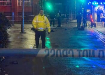 Leicester LIVE: De Montfort University and Oxford Street swarmed by police after incident | UK | News