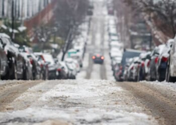 Met Office issues new warnings for ice for 42 areas | Weather | News