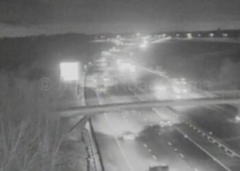 Motorway shut by police amid major delays near UK airport | UK | News