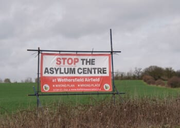 Panic in UK village as resident chases migrants from home after 11pm | UK | News