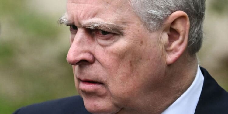 Royal Family LIVE: 'Pariah' Andrew sparks fresh revolt among staff | Royal | News