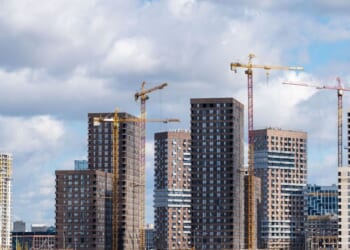 Russian economy meltdown as construction companies plunge into bankruptcy - £900k debt | World | News