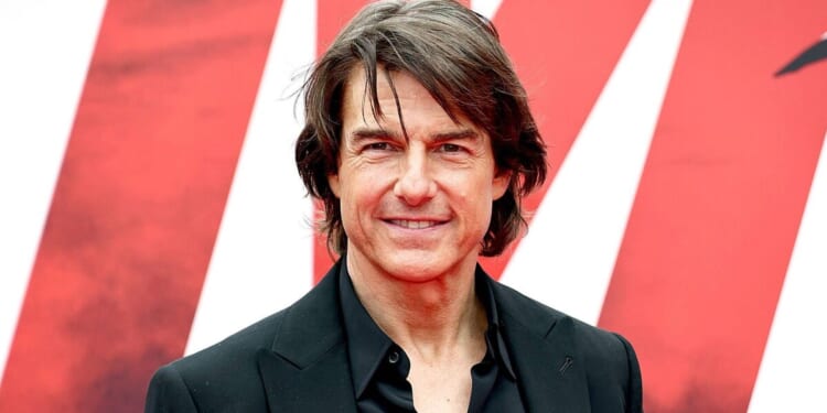 Tom Cruise 'quits' London pad after Rolex machete raid | UK | News