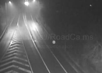 Traffic stopped near major UK airport after serious crash | UK | News