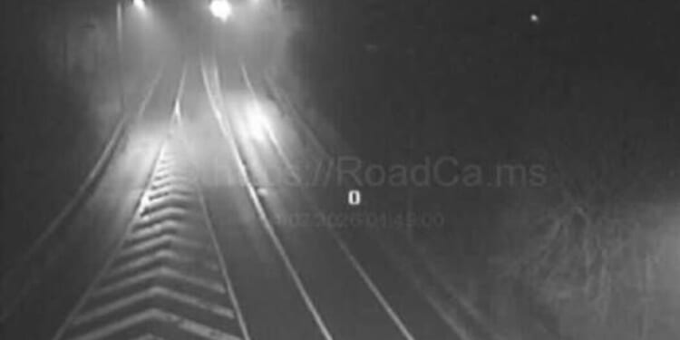 Traffic stopped near major UK airport after serious crash | UK | News