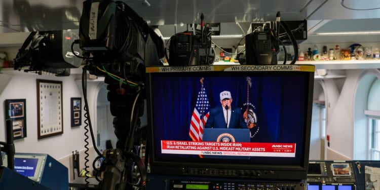 Trump Warns Some Americans May Die Amid US Strikes in Iran