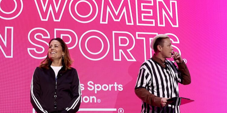 U.S. Women’s Soccer Alums Bash Gold Medalist Hockey Stars For Laughing At Trump Joke