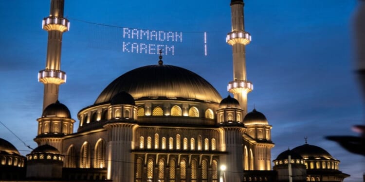 Vatican equates Ramadan and Lent in message to Muslims