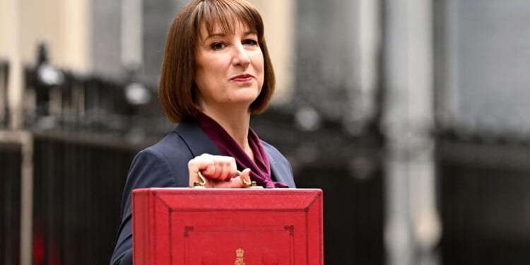 Tony Blair's team delivers stern economy warning to Rachel Reeves | Politics | News