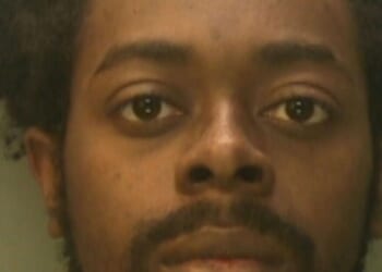 Horror as man rapes woman at knifepoint then exposes himself to 2 women | UK | News