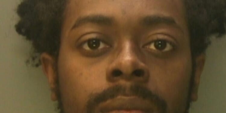 Horror as man rapes woman at knifepoint then exposes himself to 2 women | UK | News