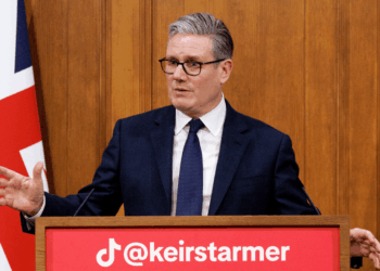 Keir Starmer's internet plans could be derailed as parents launch High Court challenge