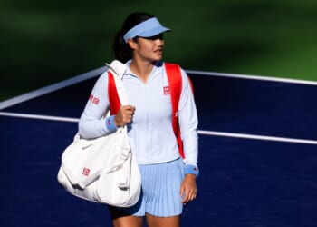 Emma Raducanu crashes out of Indian Wells after 52 minute defeat to Amanda Anisimova