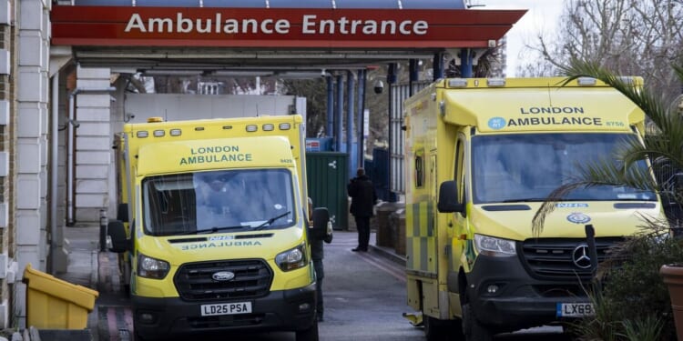 UKHSA Legionnaires' disease alert in England as cases reported | UK | News