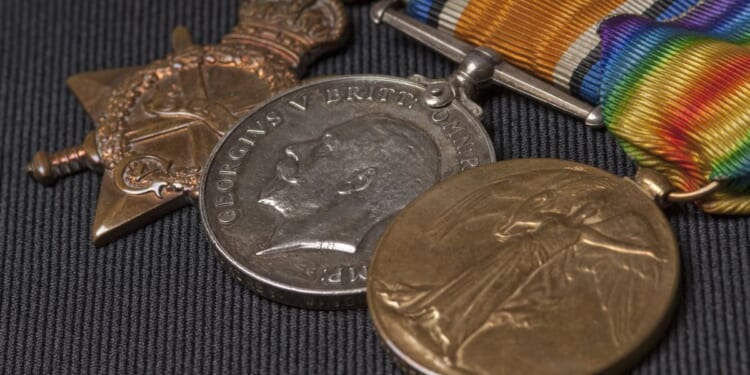 WW1 war medals MELTED DOWN by scrap dealers for quick cash as price of silver surges