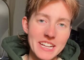 Patient diagnosed with colon cancer at 24 warns of the 'number one sign' to act on