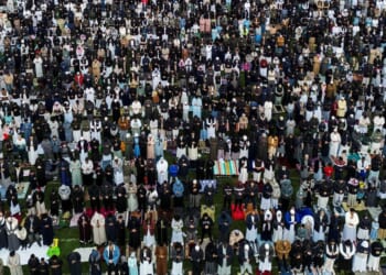 As many as 30,000 Muslims descend on Small Heath Park to celebrate end of Ramadan