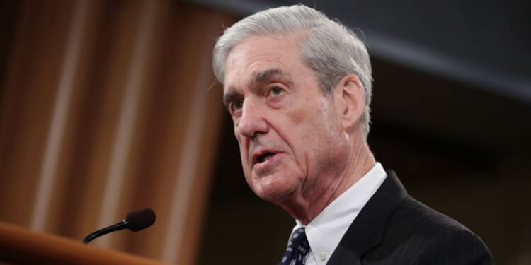 Ex-FBI chief who investigated Donald Trump's ties to Russia dies aged 81