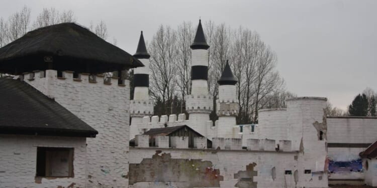 Beloved UK theme park with 2.5 million annual visitors is abandoned | UK | Travel