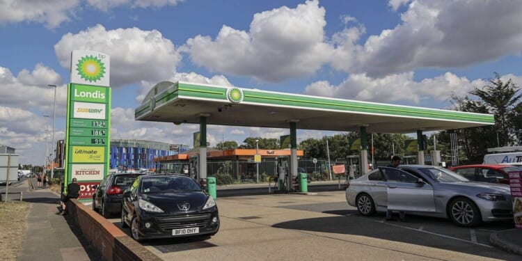 Emergency government petrol rationing plans will prioritise motorists | UK | News