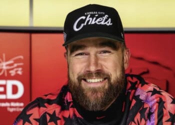 Travis Kelce signs shock deal with Kansas City Chiefs after making retirement decision