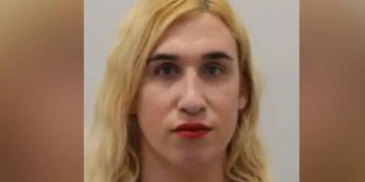 Transgender stalker who treatened to 'batter' surgeon will serve sentence in women's jail | UK | News