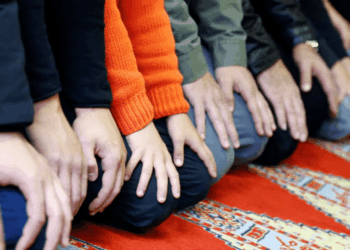 Schoolchildren as young as seven 'coerced into Islamic prayer at Church of England primary'