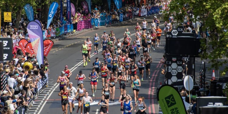 London Marathon set to break tradition in major change to go ahead next year