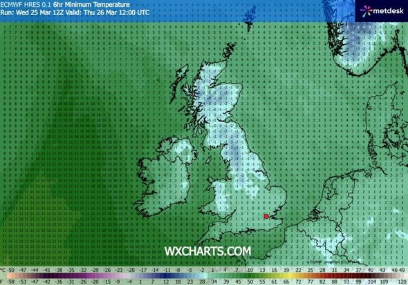 A weather map of UK showing cold temperatures