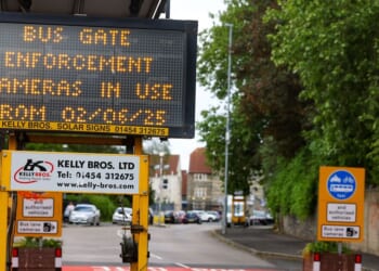 Drivers hit with £130m in bus lane fines giving councils a cash bonanz | UK | News