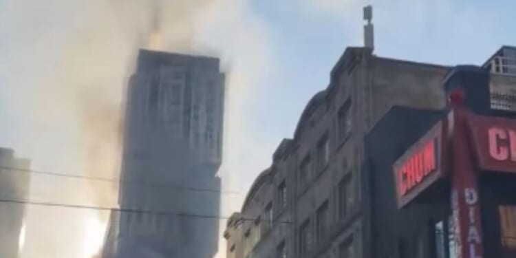 Toronto explosion LIVE: Fire downtown in Canada's capital as smoke seen for miles