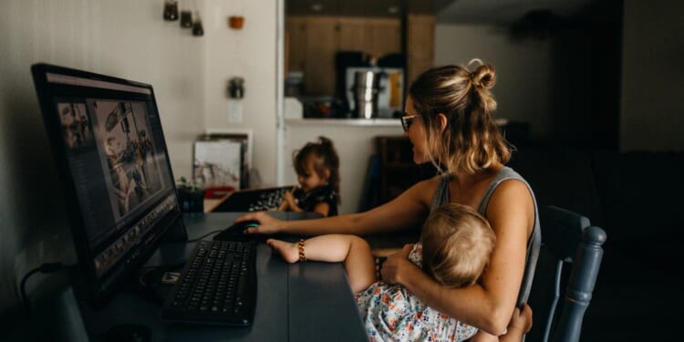 The Working Mom Shift That’s Challenging The Status Quo