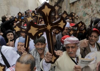 7 profound hymns for Holy Week