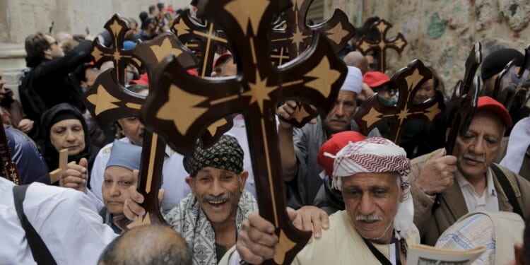 7 profound hymns for Holy Week