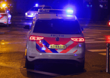 Amsterdam Jewish school damaged by explosion in 'deliberate attack'