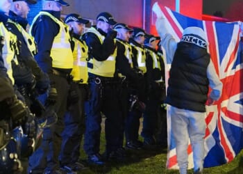 Anti-migrant protest erupts outside block of flats after two injured in Edinburgh | UK | News
