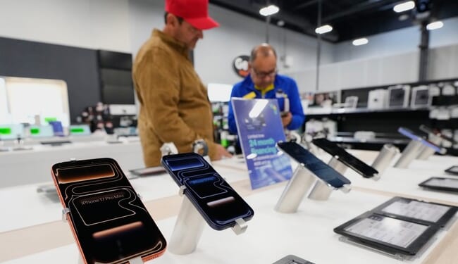 Apple's $400M Bold New Bet on US-Made Sensors and Circuits – RedState