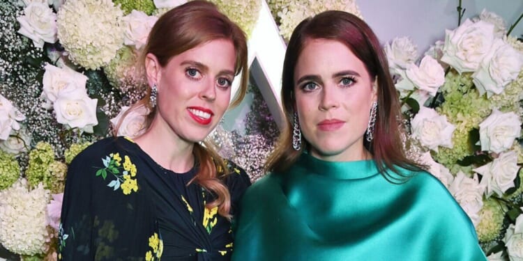 Beatrice and Eugenie's 'different approaches' to Sarah and Andrew - expert | Royal | News